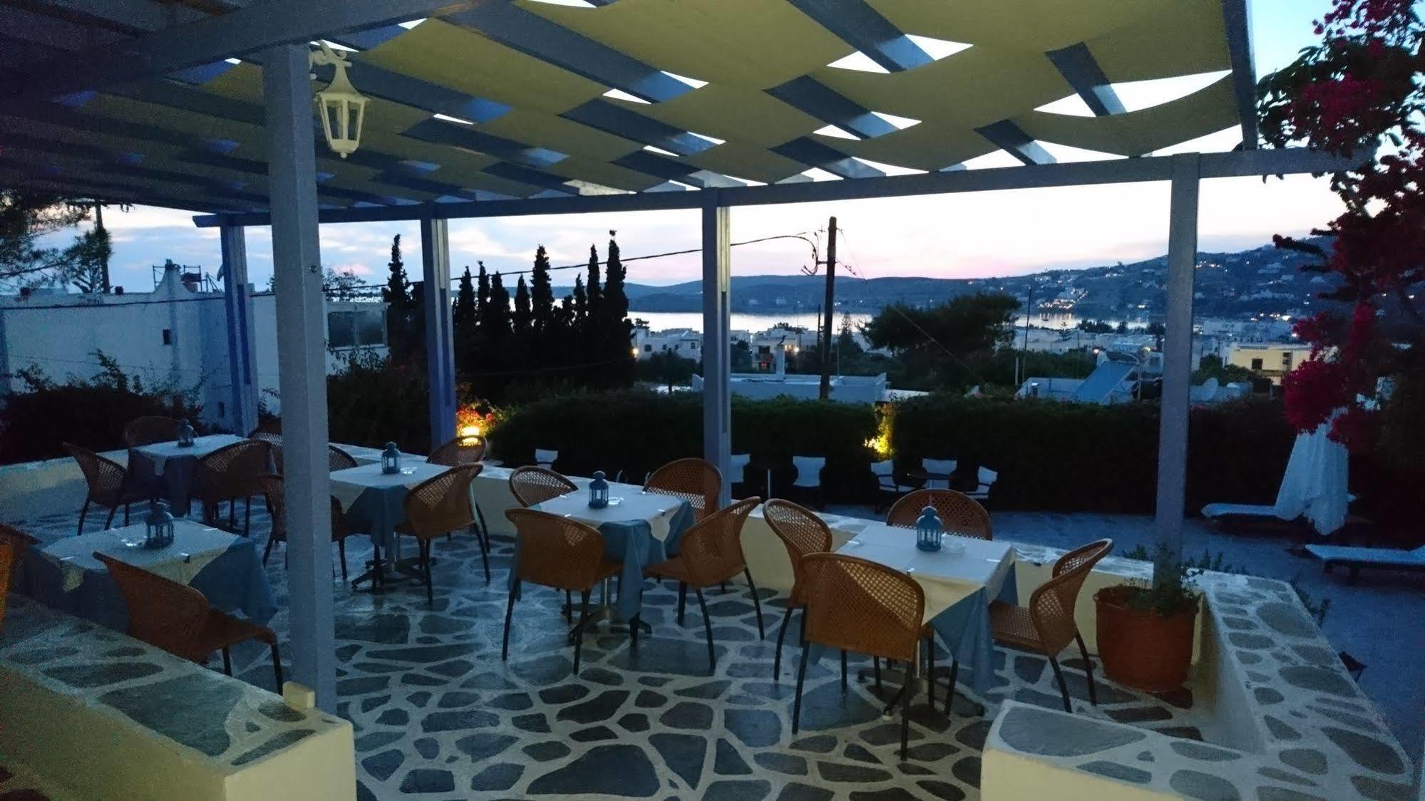 Panorama Hotel Parikia  Ngoại thất bức ảnh